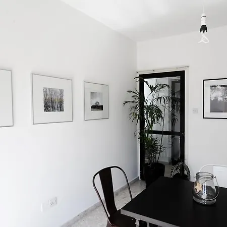Artist Flat